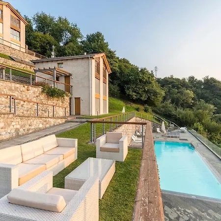 By The Pool With Stunning View Appartement Bellano