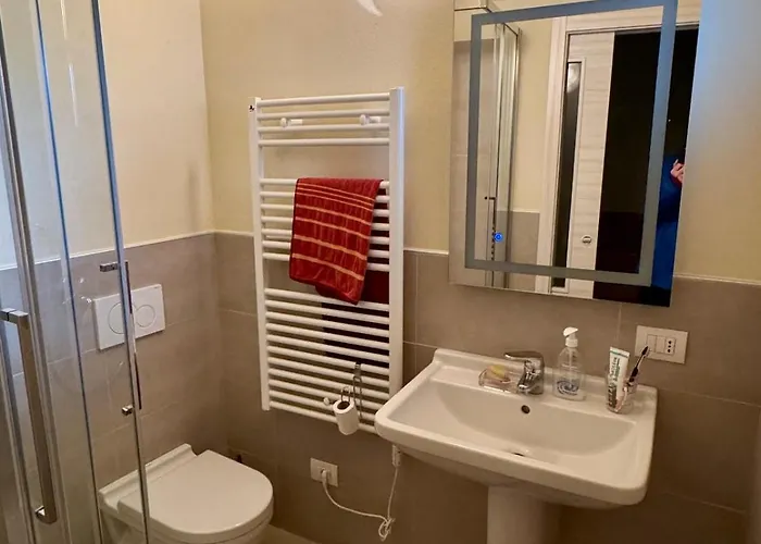 By The Pool With Stunning View *