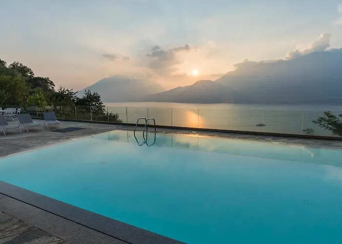 By The Pool With Stunning View